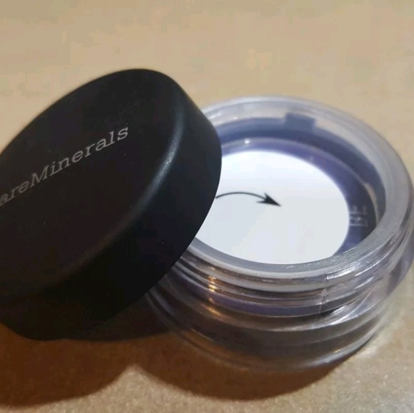 bareMinerals Eyeshadow in Phoebe - Picture 2 of 4